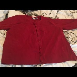 Red sweater 👗👖👚4 for $15 when bundled